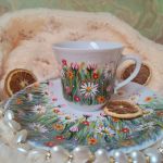 Ręcznie malowany komplet stokrotki na łące 250 ml. - ręcznie malowane