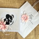 205,kartka na ślub w pudełku z parą młodą i torebką - 205,kartka na ślub w pudełku z parą młodą i torebką