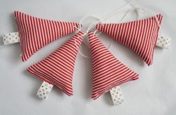 Puchate choinki - 4szt. w paseczki