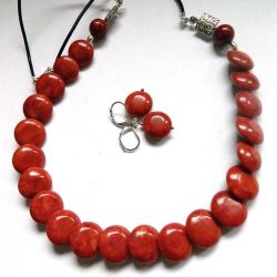 Koral w pastylkach, elegancki, ponaczasowy zestaw biżuterii