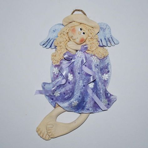 Fiolet jest chyba modny?!... Anioł