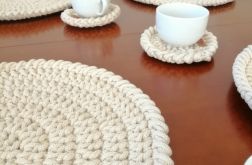 Podkładka pod talerz z ozdobnym wykończeniem średnica 37cm