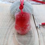 Wisiorek z żywicy - MORNING RASPBERRY - Wisiorek z żywicy epoksydowej - MORNING RASPBERRY