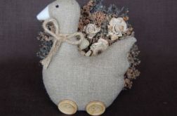 Lniana gąska na drewnianych "wrotkach"