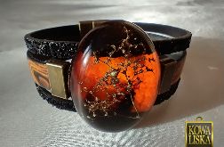 Ziele na kraterze - bransoleta z żywicy i rzemieni