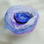 Broszka kwiat niebiesko fioletowy - broszka kwiat z materiału