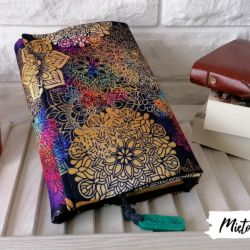 Otulacz / etui na książkę ~ tęczowe mandale