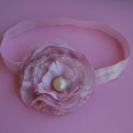 Retro opaska niemowlęca w delikatnym różu i beżu - 