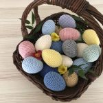 Szydełkowe kolorowe jajka - Pisanki z włóczki
