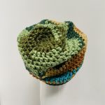 Gruba czapka beanie smerf kolorowa szydełkowa 9 - kolorowa czapka