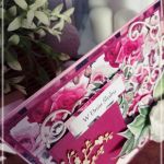 Kartka ślubna bordo z papierowymi kwiatami - Kartka - góra