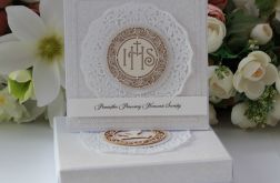 Kartka i pudełko na komunię