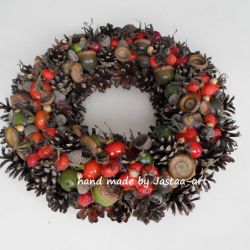 Jesienny wianek z żołędzi i róży 26cm