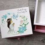 Szkatułka na pamiątkę I Komunii Świętej - szkatułka z lusterkiem i szufladką na pamiątkę pierwszej komunii świętej personalizowana pamiątka komunijna, szkatułka na biżuterię dla dziewczynki