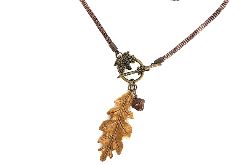 Naszyjnik dębowy liść