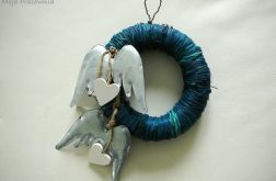 Wianek "Skrzydlate serca"