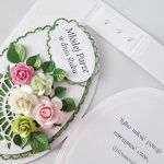 Kartka MŁODEJ PARZE biało-zielona - Rozkładana kartka ślubna z różami