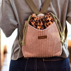 Mini plecak w panterkę