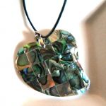 Muszla abalone, serce, piękny wisiorek - 