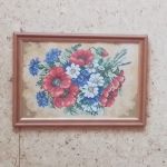Obraz haftowany kwiaty za szkłem - 