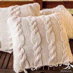 Poduszka "Warkocze ecru"