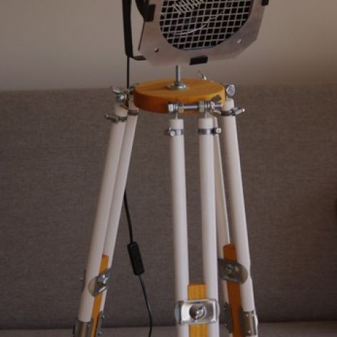 LAMPA STOJĄCA REFLEKTOR LOFT SKANDYNAWIA