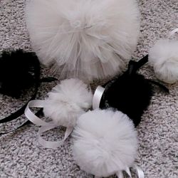 Pompon dekoracyjny tiul 30cm-kolory Pompon dekoracyjny tiul 30cm-kolory