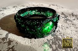 Zielone oko - bransoleta z żywicy i metalu