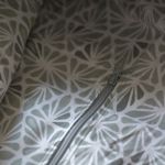 Pudrowa shopperka z pikowanego weluru - 