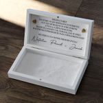 Pudełko na pieniądze dla Nowożeńców - Bukiet - Pudełko na pieniądze dla pary młodej zamiast zwykłej kartki z życzeniami, prezent ślubny, personalizowane pudełko na banknoty dla nowożeńców