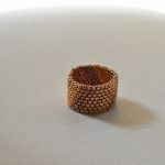 Pierścionek koralikowy złoty 6 - pierścionek złoty