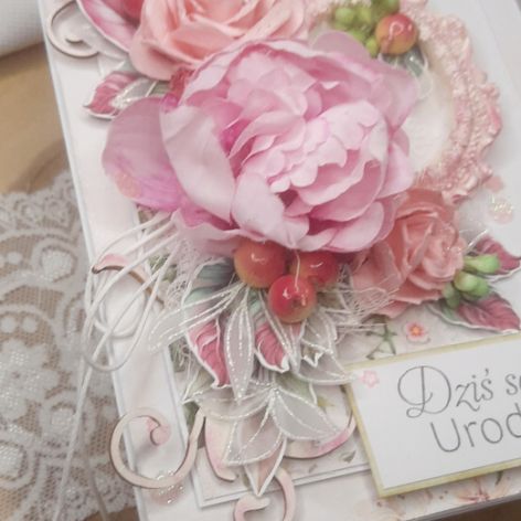 Kartka z różową ramką