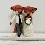 Młoda para liski szydełkowe ręcznie robione prezent ślubny - maskotki ślubne
