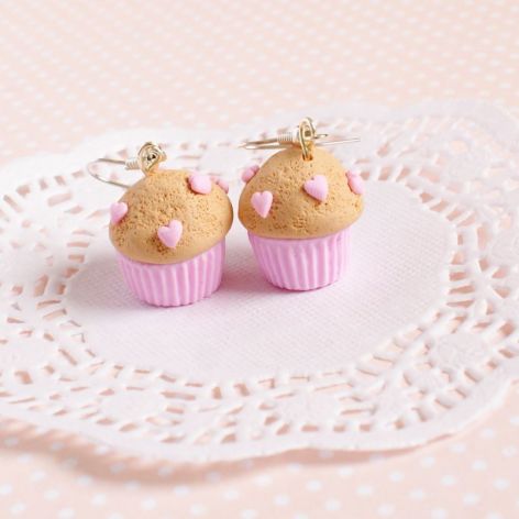 Różowe muffinki kolczyki z modeliny