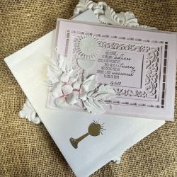 217,Kartka na Pierwszą Komunię dla dziewczynki z cytatem 