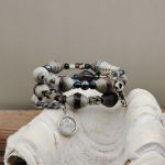 Bransoletka Sekretny Ogród – ręcznie robiona bransoletka z papierowych koralików i zawieszek - 3