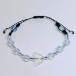 Bransoletka ręcznie robiona z motylem i opalem  - Bransoletka