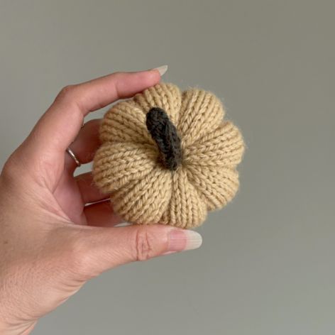 Dynia ozdobna, S, kolor żółty - 1 szt.