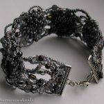 Freeform beading sea at night - 