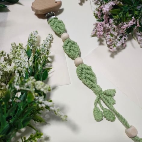 Zawieszka do smoczka lub gryzaka JEŻ, liście