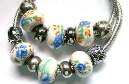 Bransoletka modułowa, porcelana w kwiaty i srebro