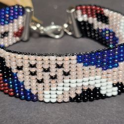 Bransoletka koralikowa styl awangardowy nowoczesny design Rękodzieło