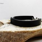 Damska bransoletka skórzana z motywem gór - 