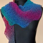 Asymetryczny cieniowany szalik Dragon - zwężany szalik