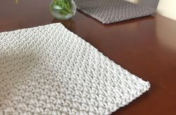 Podkładka na stół,pod talerz mech, 5mm.30x40cm