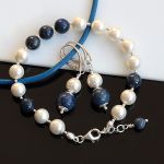 Bransoletka z pereł i lapis lazuli - perły Seashell, lapis lazuli, srebro kolczyki