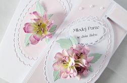 Kartka MŁODEJ PARZE z różowymi kwiatami