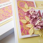 Kartka URODZINOWA - różowe kwiaty - Brzoskwiniowo-różowa kartka na urodziny z kwiatami