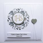 Kartka komunijna ręcznie robiona szare kwiaty - KArtka komunijna handmade z szarymi kwiatami