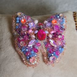 broszka w kształcie motyla do damskiej odzieży,